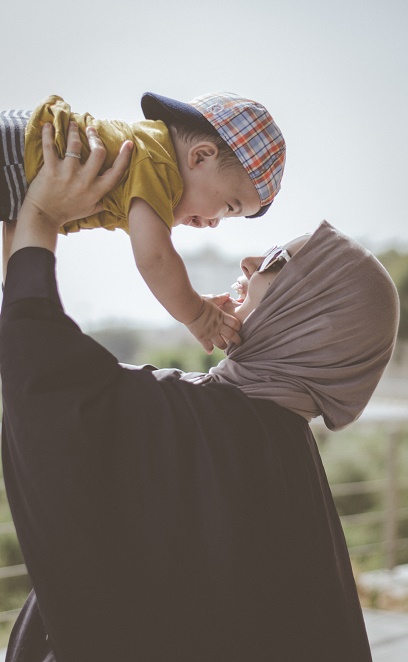 kid with grandparent